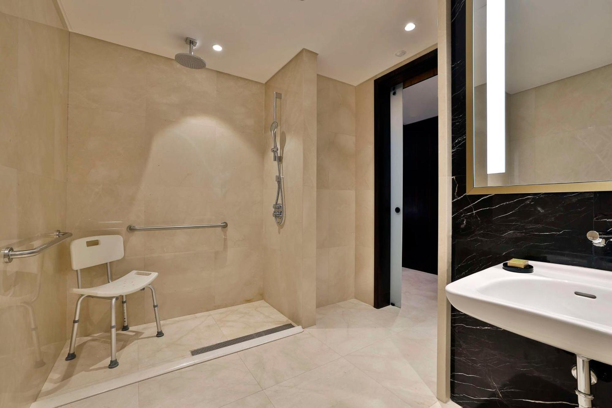Hilton Riyadh Olaya Bagian luar foto