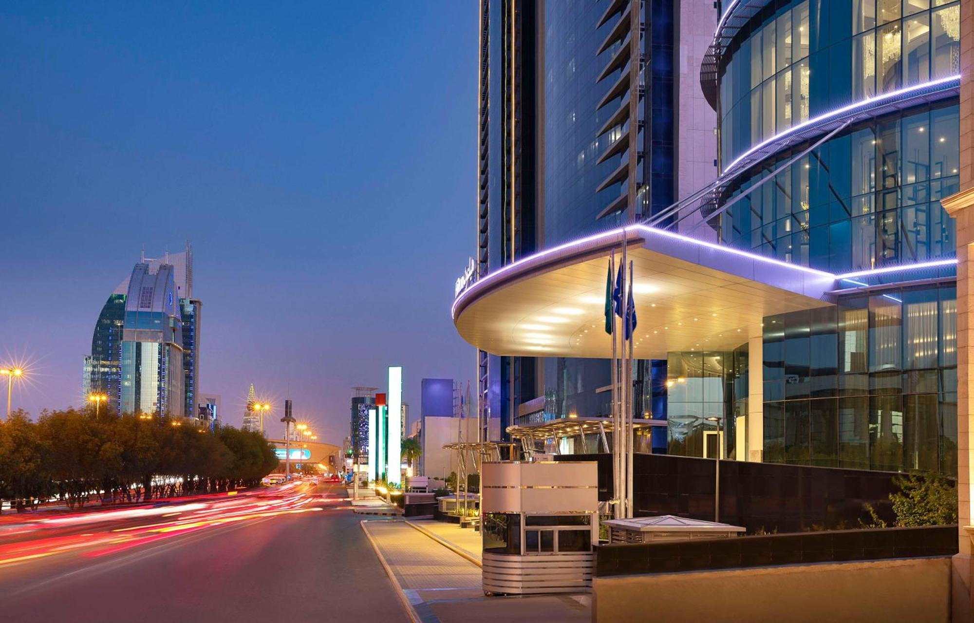Hilton Riyadh Olaya Bagian luar foto