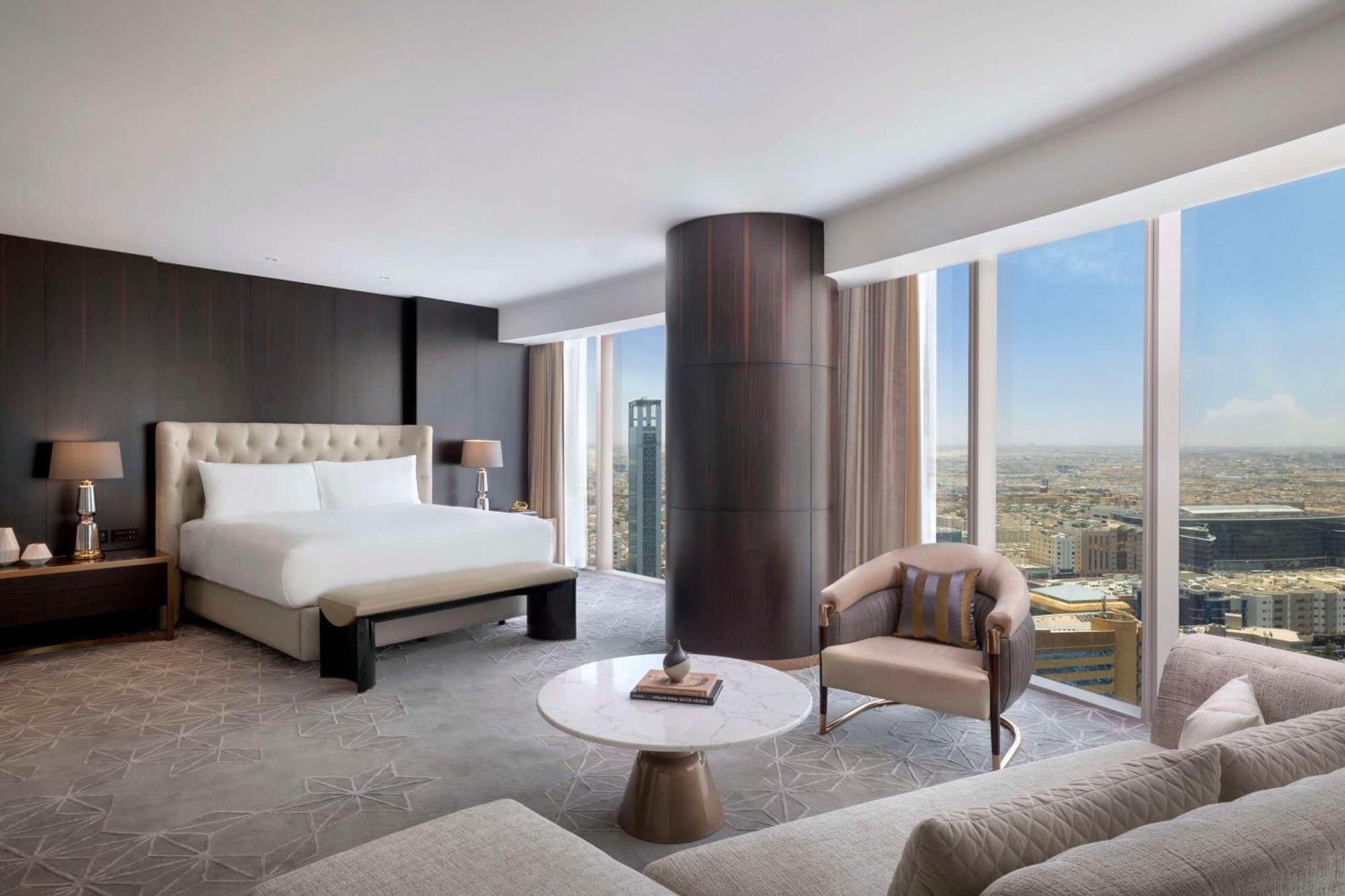 Hilton Riyadh Olaya Bagian luar foto