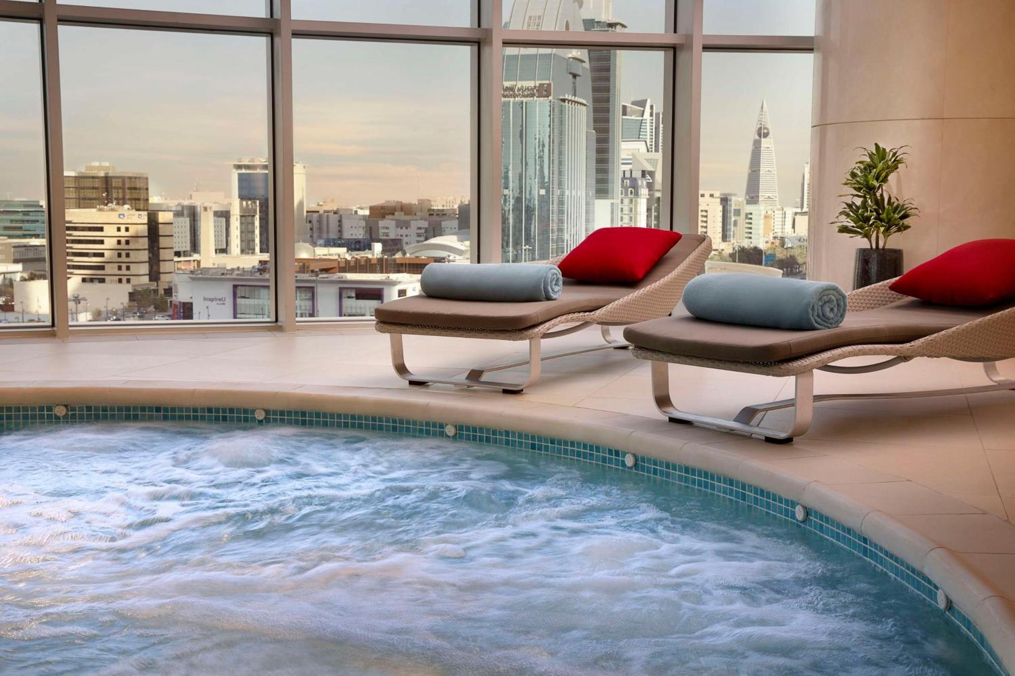 Hilton Riyadh Olaya Bagian luar foto
